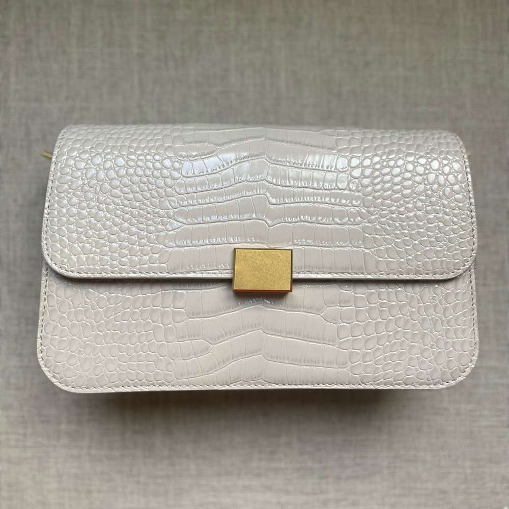 The Curated shoulder bag